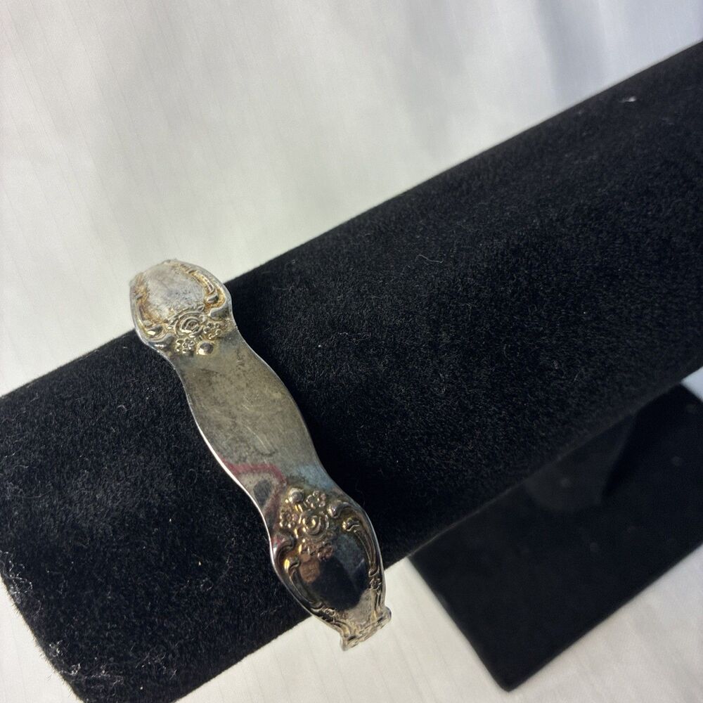 Vintage WMA Rogers Oneida Silver Tone Cuff Bracelet